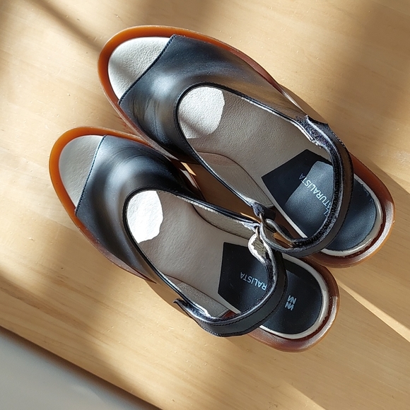 EL Naturalista black leather shoes - Picture 3 of 15